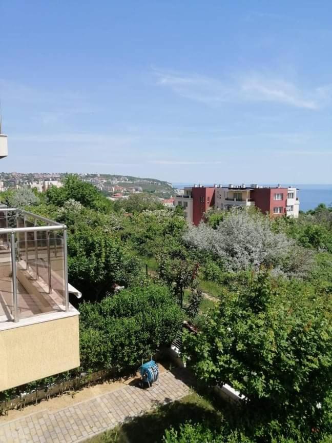 Byala-Apartment-Valmira Byala  Ngoại thất bức ảnh